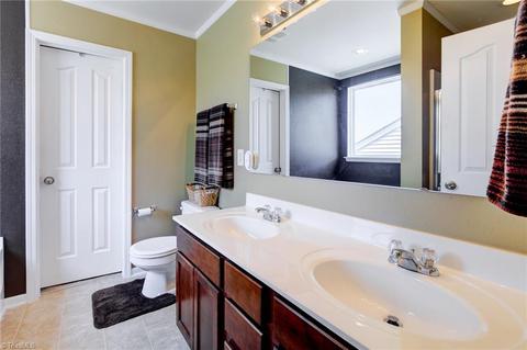 830 Hedgepath Ter, High Point, NC 27265 photo 15