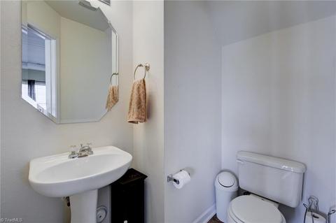 830 Hedgepath Ter, High Point, NC 27265 photo 25