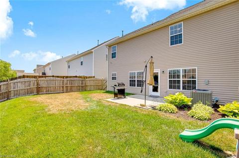 830 Hedgepath Ter, High Point, NC 27265 photo 29