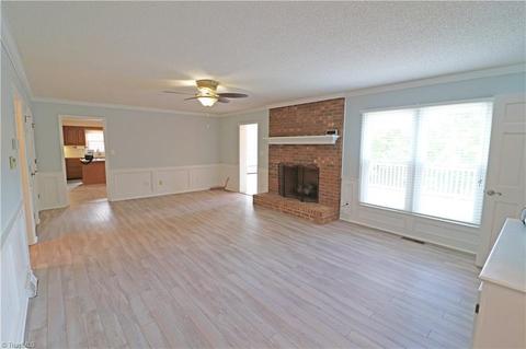6901 August Dr, Clemmons, NC 27012 photo 5