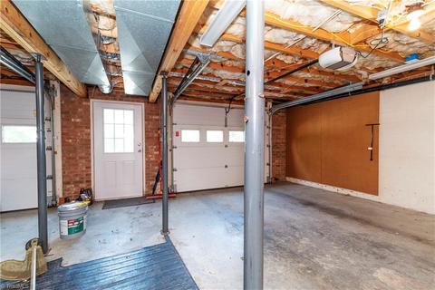 6901 August Dr, Clemmons, NC 27012 photo 15