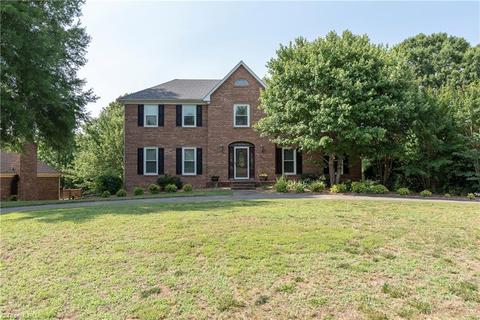 6901 August Dr, Clemmons, NC 27012 photo 2