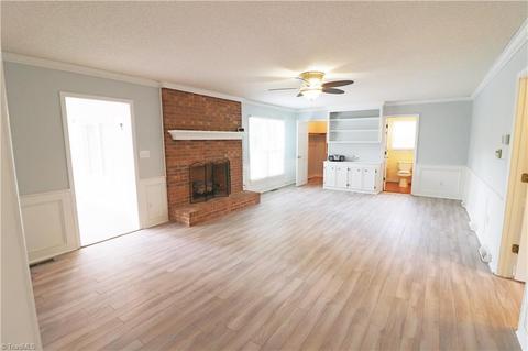 6901 August Dr, Clemmons, NC 27012 photo 4