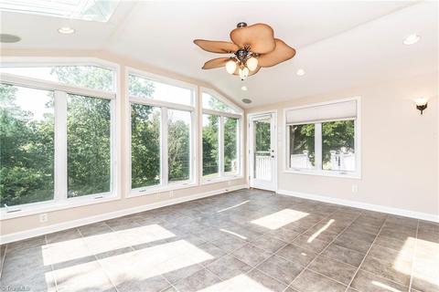6901 August Dr, Clemmons, NC 27012 photo 10