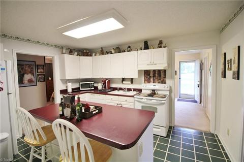 304 Druid St, High Point, NC 27265 photo 7