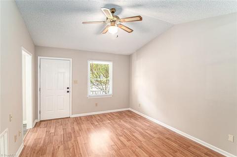 3031 Windchase Ct, High Point, NC 27265 photo 5
