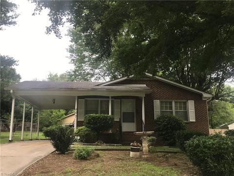 907 Denny St, High Point, NC 27262 photo 2