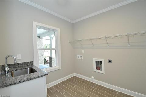 2784 Bartlett Ln, Clemmons, NC 27012 photo 8