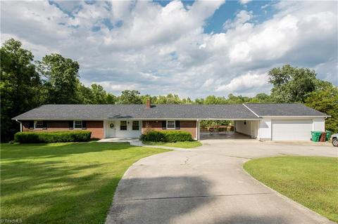 5798 Fairview Church Rd, Trinity, NC 27370 photo 1