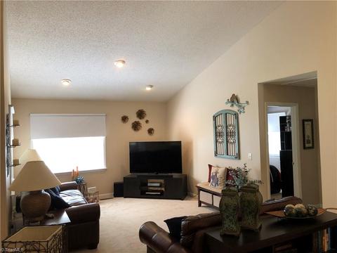 4200 Somma Ct, High Point, NC 27265 photo 6