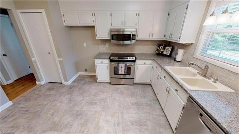 7013 Lanvale Ct, Clemmons, NC 27012 photo 12