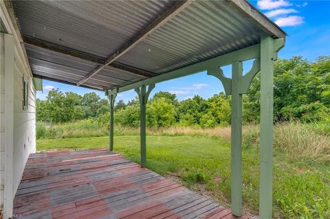 5767 Tobacco Rd, Trinity, NC 27370 photo 3