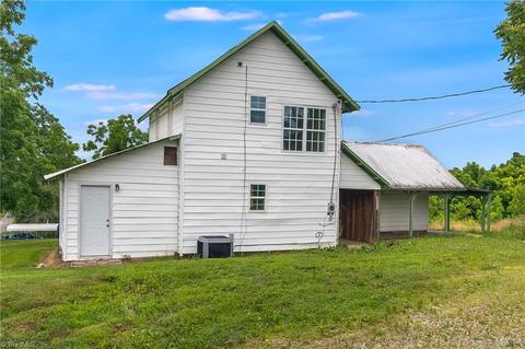 5767 Tobacco Rd, Trinity, NC 27370 photo 1