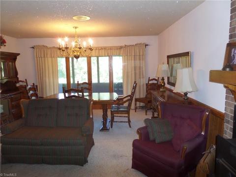 134 Jays Meadow Ln, Purlear, NC 28665 photo 13