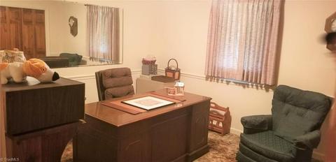134 Jays Meadow Ln, Purlear, NC 28665 photo 18
