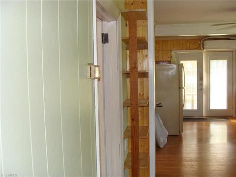 111 Honey Tree Ln, Traphill, NC 28685 photo 26