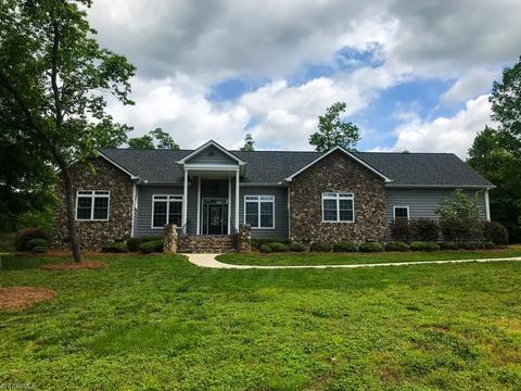 254 Cole Rd, Denton, NC 27239 photo 2