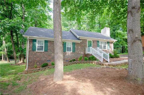 607 John St, Eden, NC 27288 photo 2