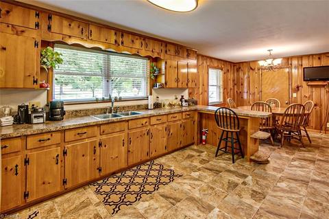 1204 Bescher Chapel Rd, Trinity, NC 27370 photo 5