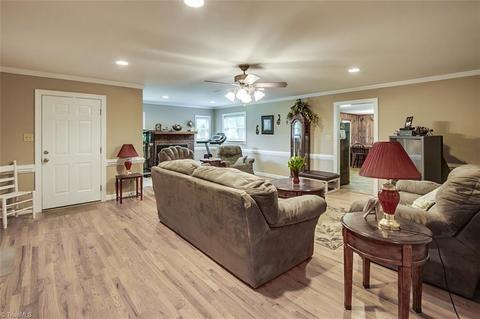 1204 Bescher Chapel Rd, Trinity, NC 27370 photo 3