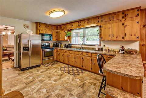 1204 Bescher Chapel Rd, Trinity, NC 27370 photo 7