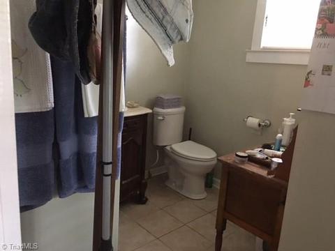 403 W Main St, Pilot Mountain, NC 27041 photo 15