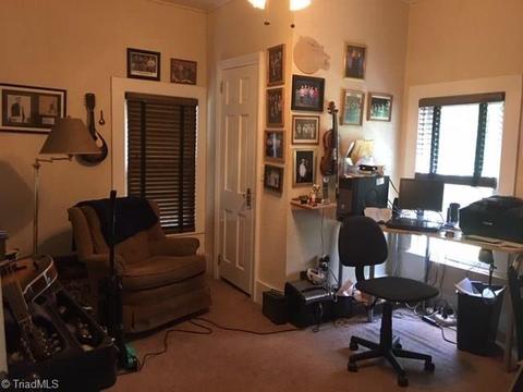 403 W Main St, Pilot Mountain, NC 27041 photo 14