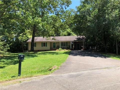 137 Jotish Dr, Pinnacle, NC 27043 photo 17