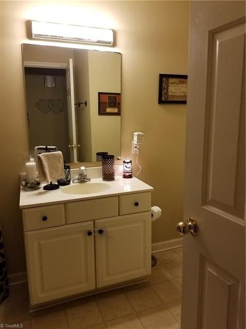 137 Jotish Dr, Pinnacle, NC 27043 photo 10