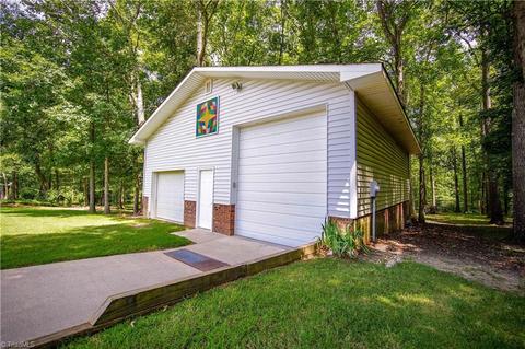 3832 Arbor Dr, Trinity, NC 27370 photo 10