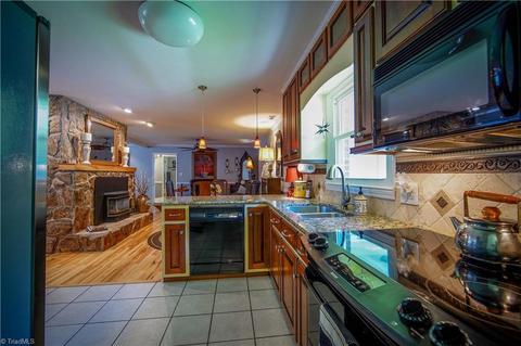 3832 Arbor Dr, Trinity, NC 27370 photo 14