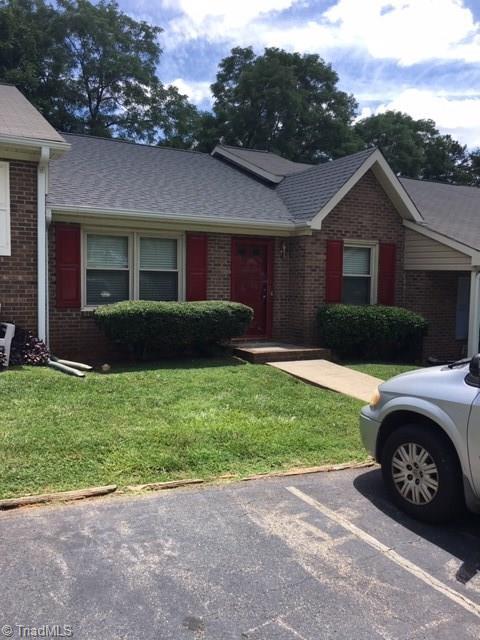 1705 Beaucrest Ave, High Point, NC 27265 photo 1