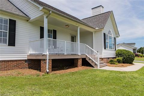 102 Delta Ct, Archdale, NC 27263 photo 19