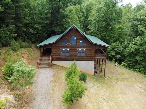 1057 Valley View Dr, Purlear, NC 28665 photo 6