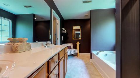 3825 Marble Dr, High Point, NC 27265 photo 18