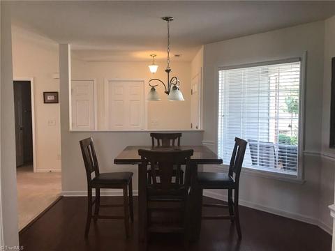 659 Chas Ct, High Point, NC 27265 photo 9