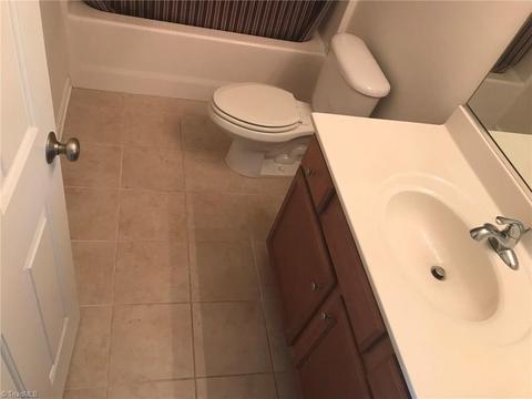 659 Chas Ct, High Point, NC 27265 photo 20