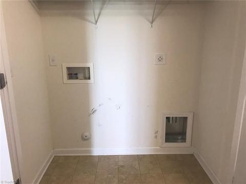 659 Chas Ct, High Point, NC 27265 photo 26