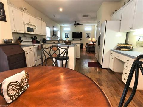 3625 Single Leaf Ct, High Point, NC 27265 photo 4