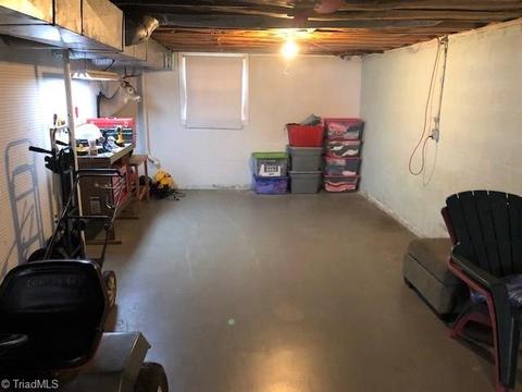 2735 Farmbrook Rd, Winston Salem, NC 27103 photo 26