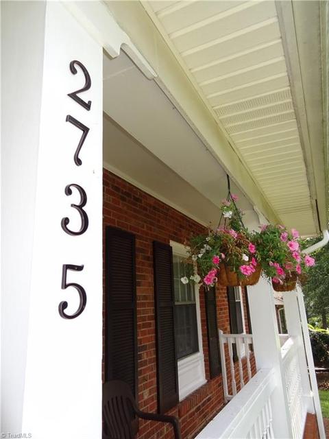 2735 Farmbrook Rd, Winston Salem, NC 27103 photo 2