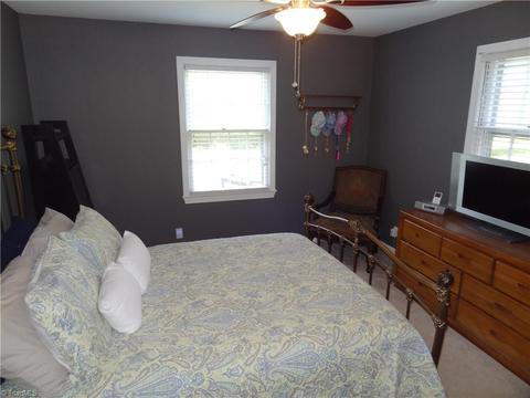 2735 Farmbrook Rd, Winston Salem, NC 27103 photo 23