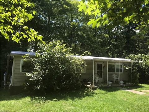 1490 Bald Hill Loop, Madison, NC 27025 photo 14