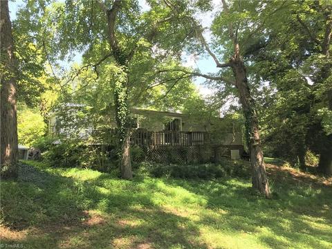 1490 Bald Hill Loop, Madison, NC 27025 photo 4