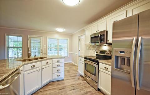 125 Harper Spring Ct, Clemmons, NC 27012 photo 7
