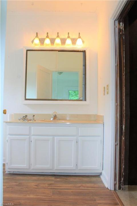 922 Forrest St, High Point, NC 27262 photo 10