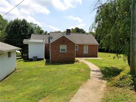 203 Upton St, Randleman, NC 27317 photo 18
