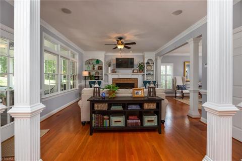 8069 Glengarriff Rd, Clemmons, NC 27012 photo 9