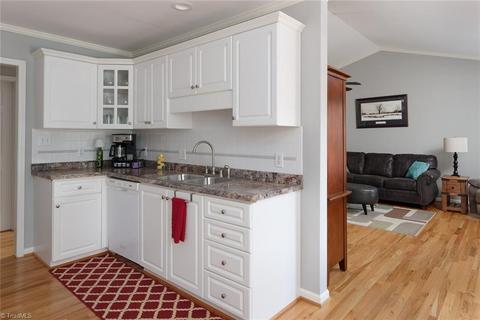 401 Wyndham Ave, High Point, NC 27265 photo 10