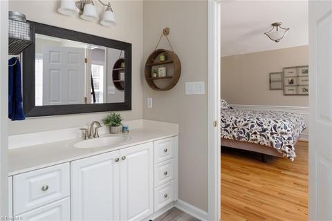 401 Wyndham Ave, High Point, NC 27265 photo 14